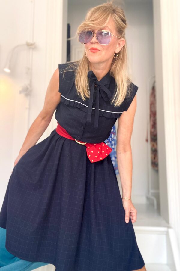 mitzi navy check